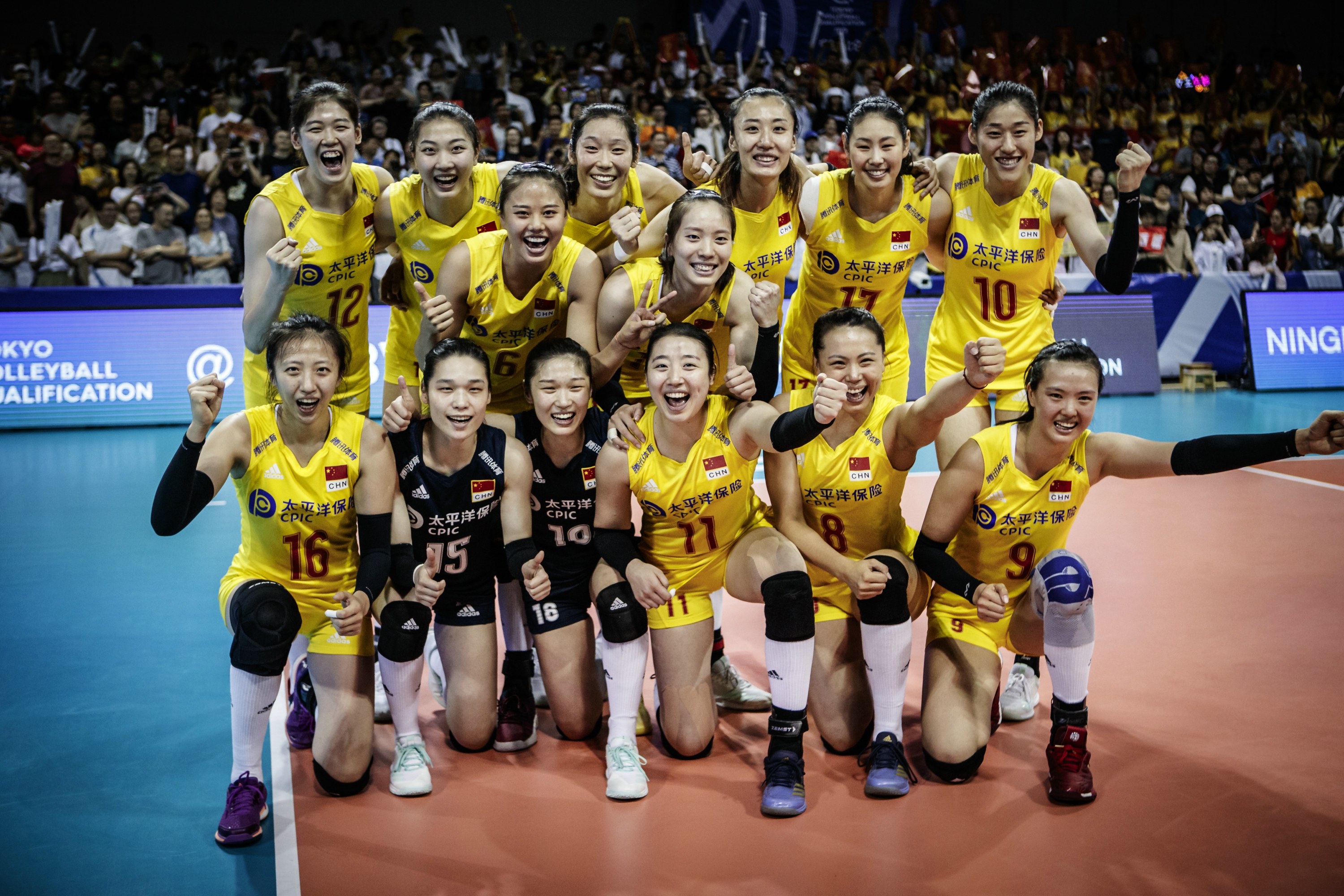 排球装备推荐必备的排球装备盘点,打排球必备护具装备有哪些