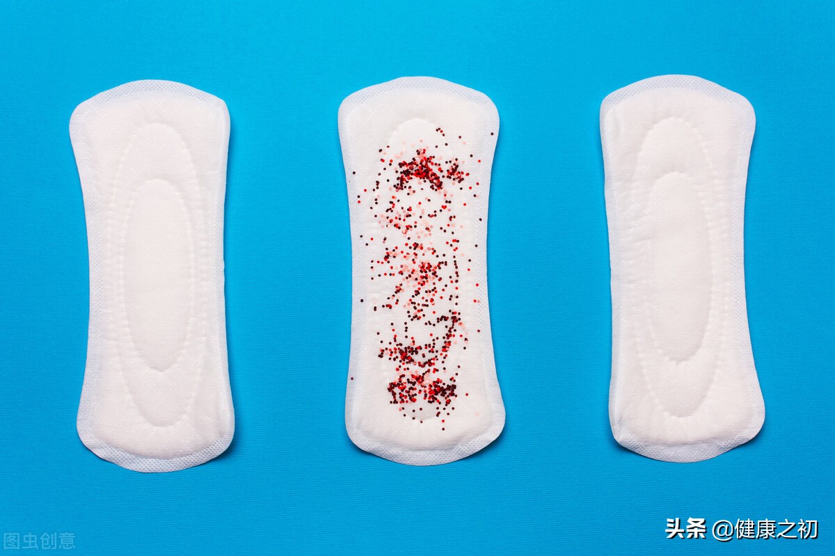 50岁绝经了又来月经正常吗,50多岁绝经后突然来例假