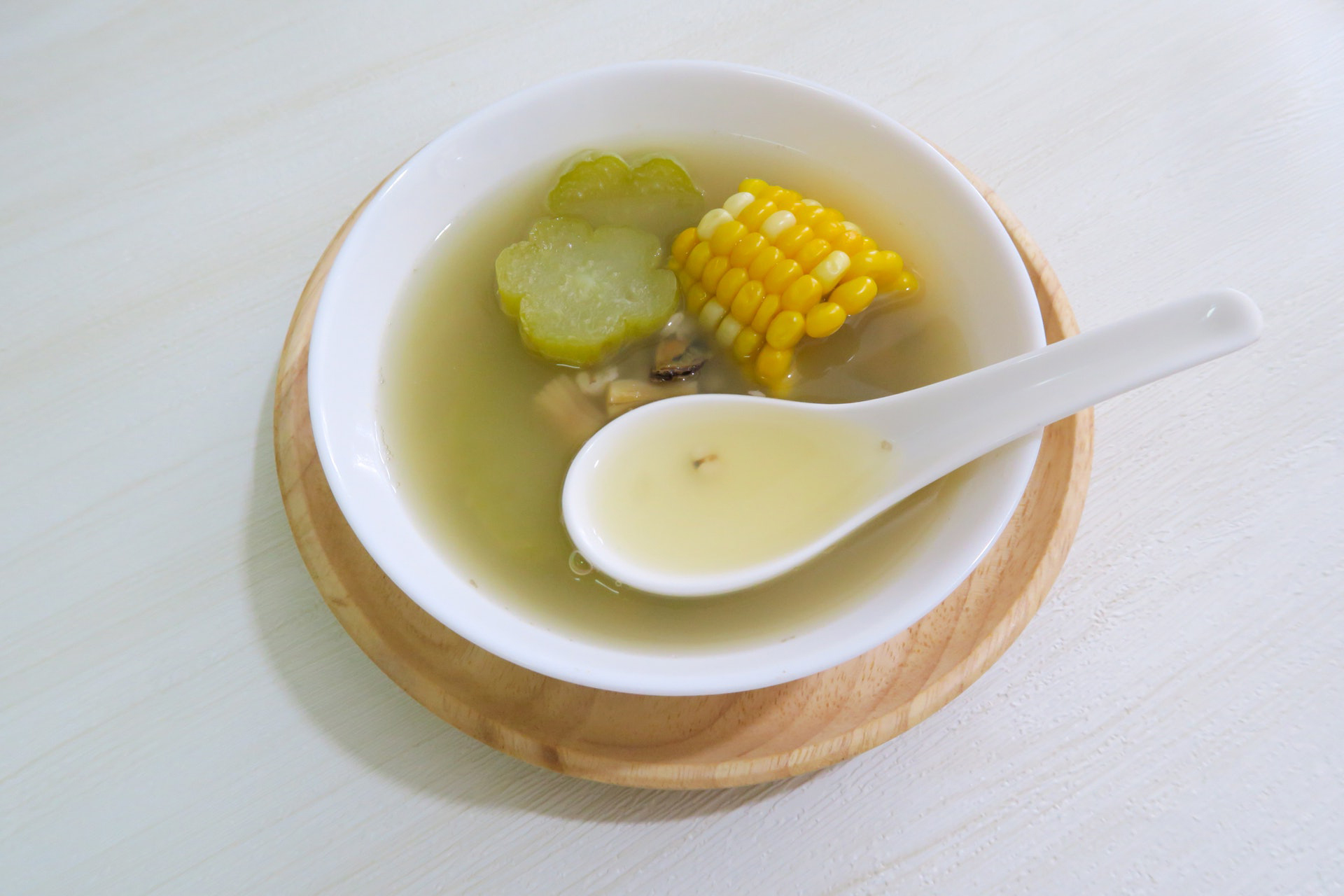 适合青少年喝的汤健脾养胃,健脾开胃老火汤