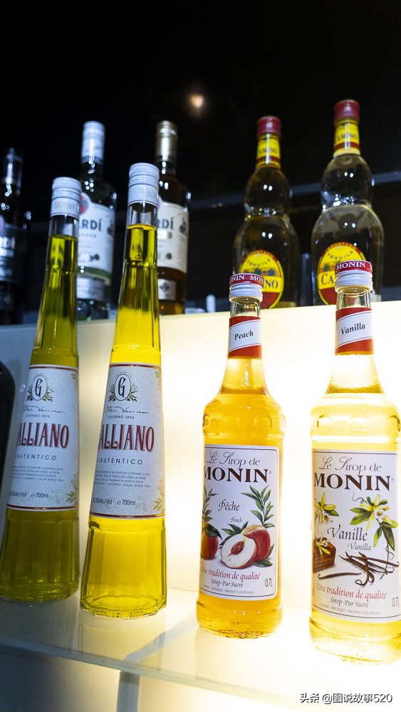 探秘国内首家足球酒店，满眼是足球，美食“跑鞋”装