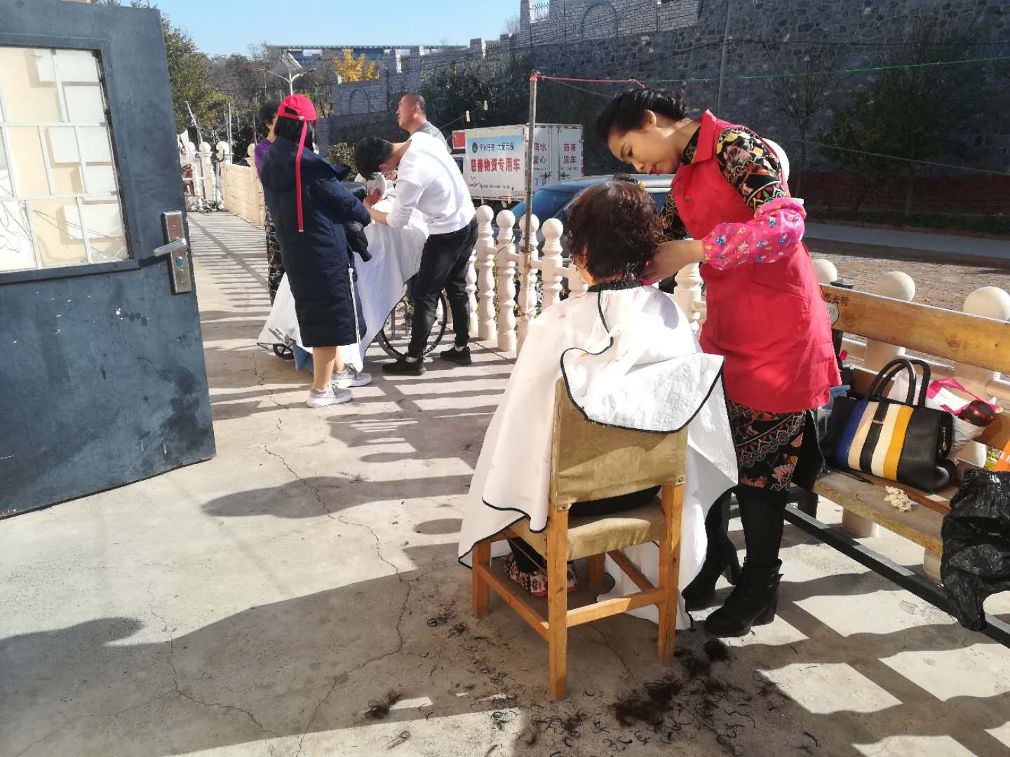 养老服务中心为老人打造幸福家园,养老服务让老人安享幸福