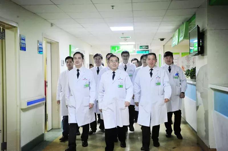 湖南株洲公交车司机突然发病,肝癌破裂大出血抢救无效死亡