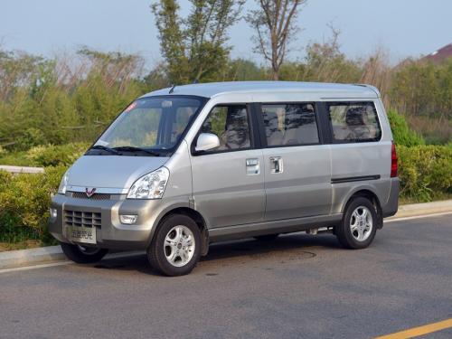 刚毕业5万左右性价比高的车,5万左右靠谱二手车推荐