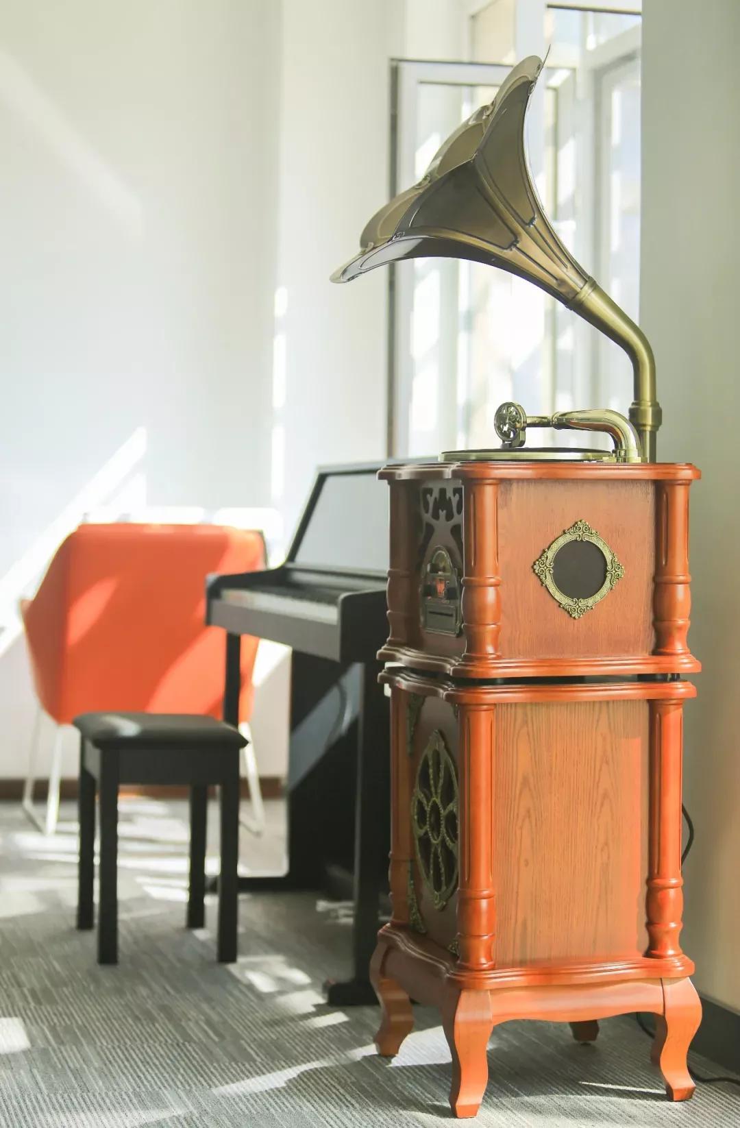 辽宁省高校(三十二)大连外国语大学