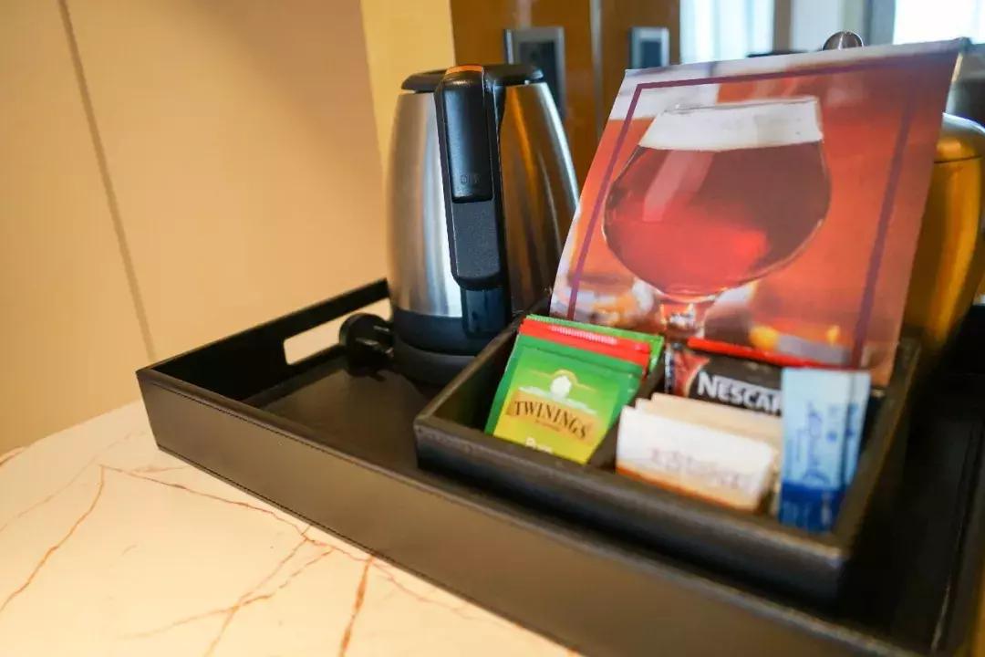 武汉世茂希尔顿酒店价格,思远说出的话