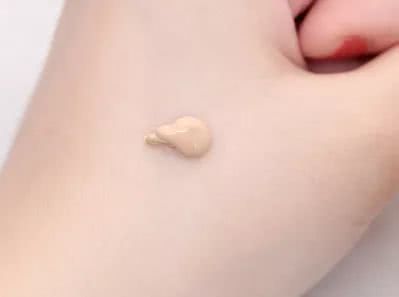 粉底液推荐颜究所,大牌粉底液真实测评