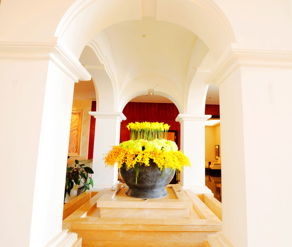 幸亏我来了再不来素材就没了,海南月亮湾的夜晚