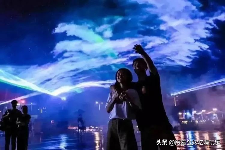 西安秦岭欢乐谷灯光秀,西安秦岭有个欢乐世界