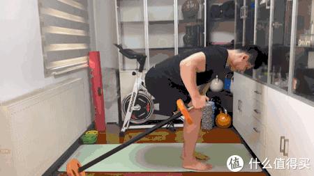 杠铃健身正确训练方法,新手健身怎样利用杠铃训练