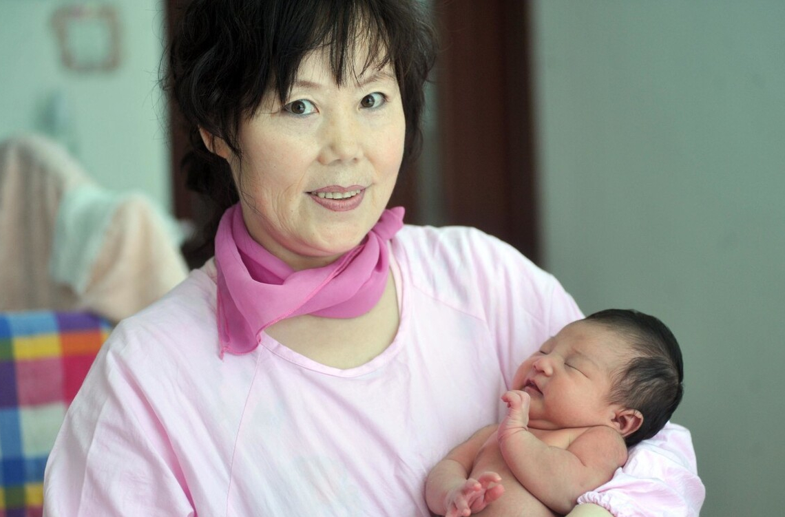 过来人的经验告诉你生二胎要趁早,40岁了想生二胎条件又不好怎么办