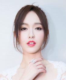 脸长的女生适合留刘海吗,女生脸上有这6个特征