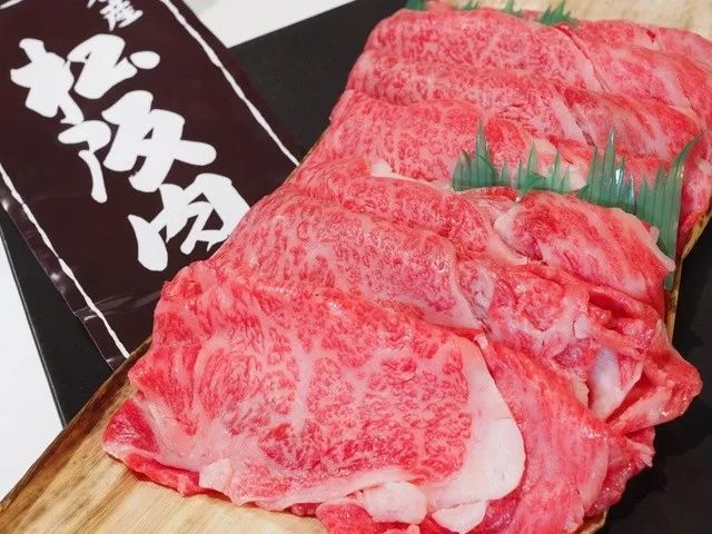 日本的牛肉为什么叫和牛,正宗日本和牛是什么样子的