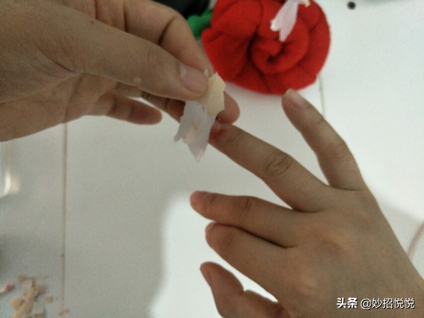 不小心划破了怎么避免留疤,被划伤用什么药愈合得快一点