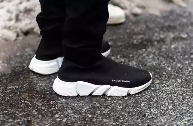 哥弟抄袭大牌不怕被告吗,有一种抄袭叫歌曲