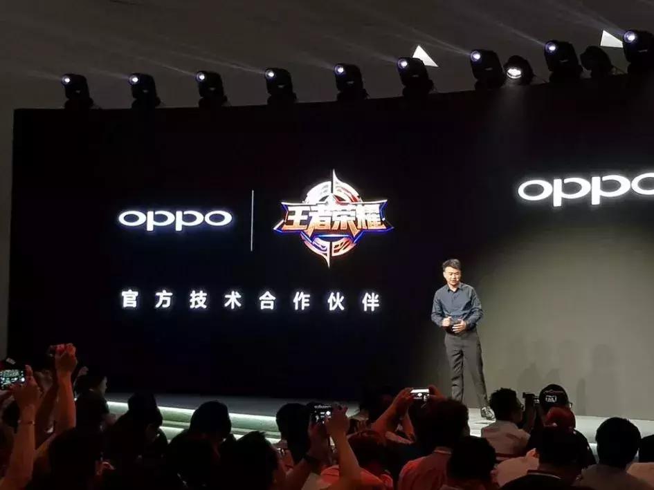 两小时前，我面试了一个OPPO粉丝