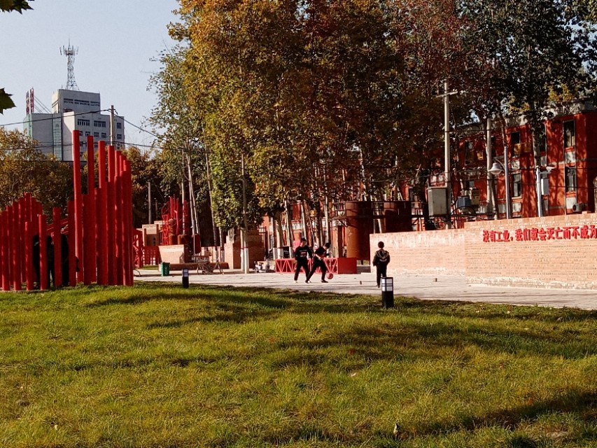 美文：《钢铁记忆园，林州的“798”》