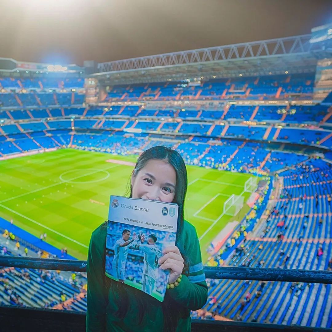 【足球头像】超美女生足球头像！