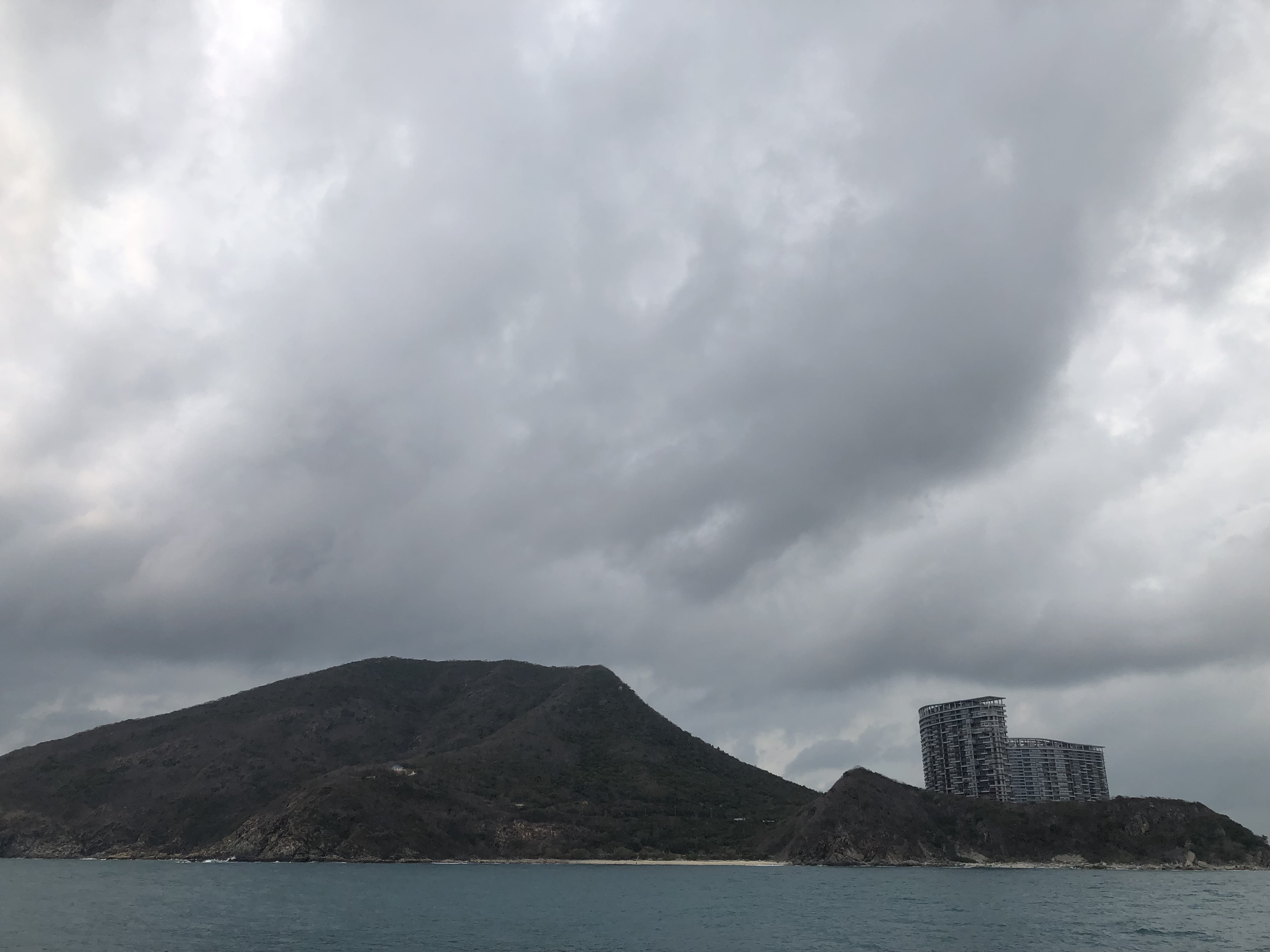 三亚天涯海角游艇海钓,三亚红塘湾机场海钓怎么去