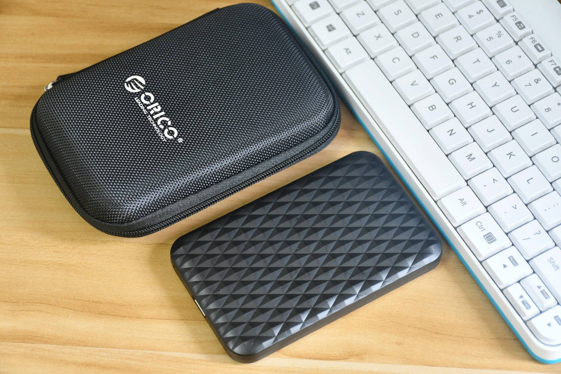 升级固态硬盘旧的要拿出来吗,换下的固态硬盘做移动硬盘方法