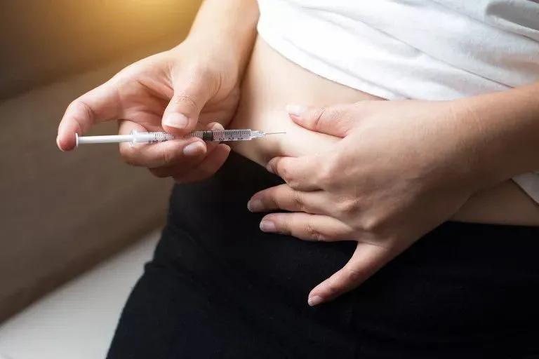 夜针一定要准时准点打吗,试管夜针是破卵针吗