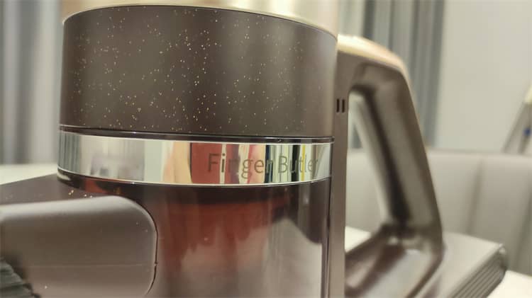 吸猫毛用什么吸尘器好用,手持吸尘器吸猫毛哪个牌子好