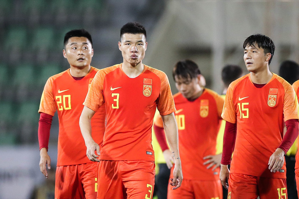 东亚杯国足0比3不敌韩国,东亚杯国足韩国直播