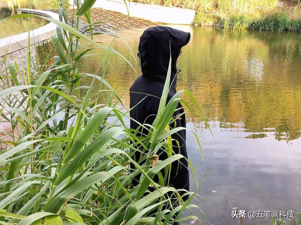 199包邮冲锋衣买一送一,早风event冲锋衣哪里有卖