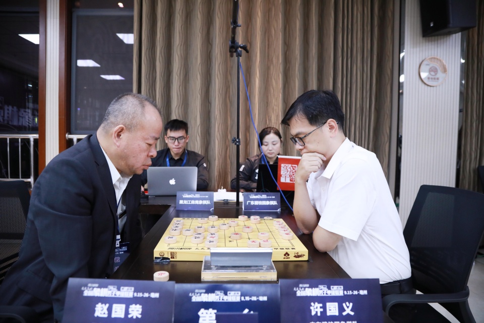 亳州战报|象甲联赛第六轮战罢，许文章含笑认输