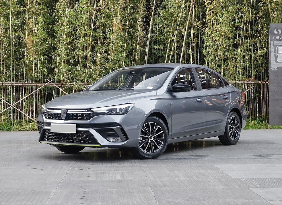 代步刚需家轿选这三款准没错,家用车选这三款准没错