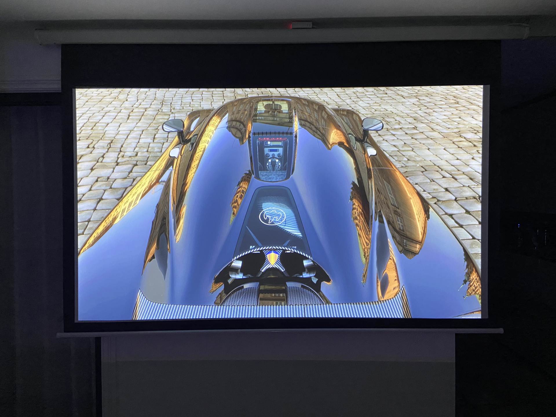 4k智能投影仪,智能4k声控投影仪