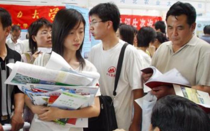 明年高考新政策改革容易上二本吗,2019高考二三本合并