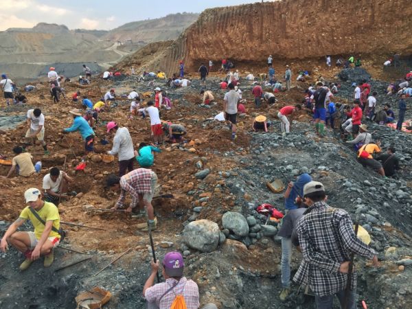 微信上翡翠珠宝小程序,微信精选翡翠小程序