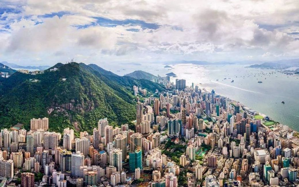 香港房企89亿买的地皮70亿贱卖！惊出富人一身冷汗？