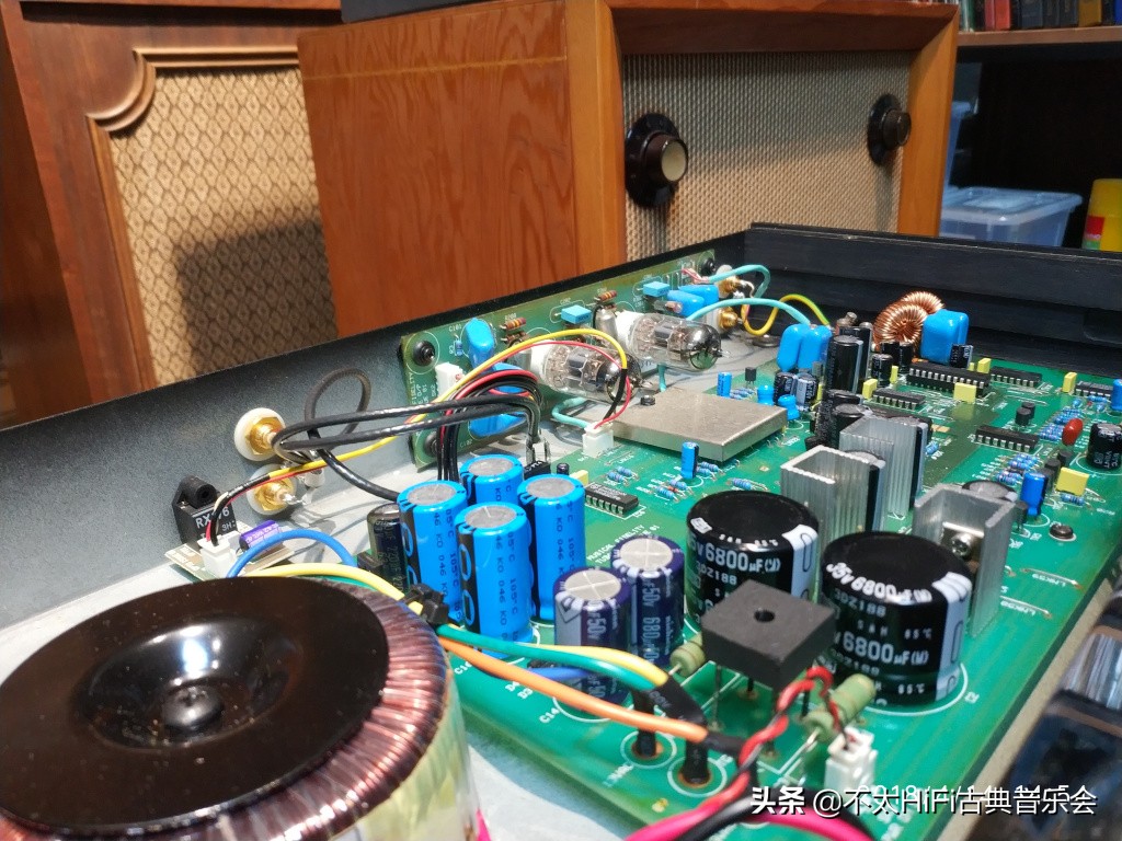 全频喇叭cd机,全频喇叭可以接高音输出