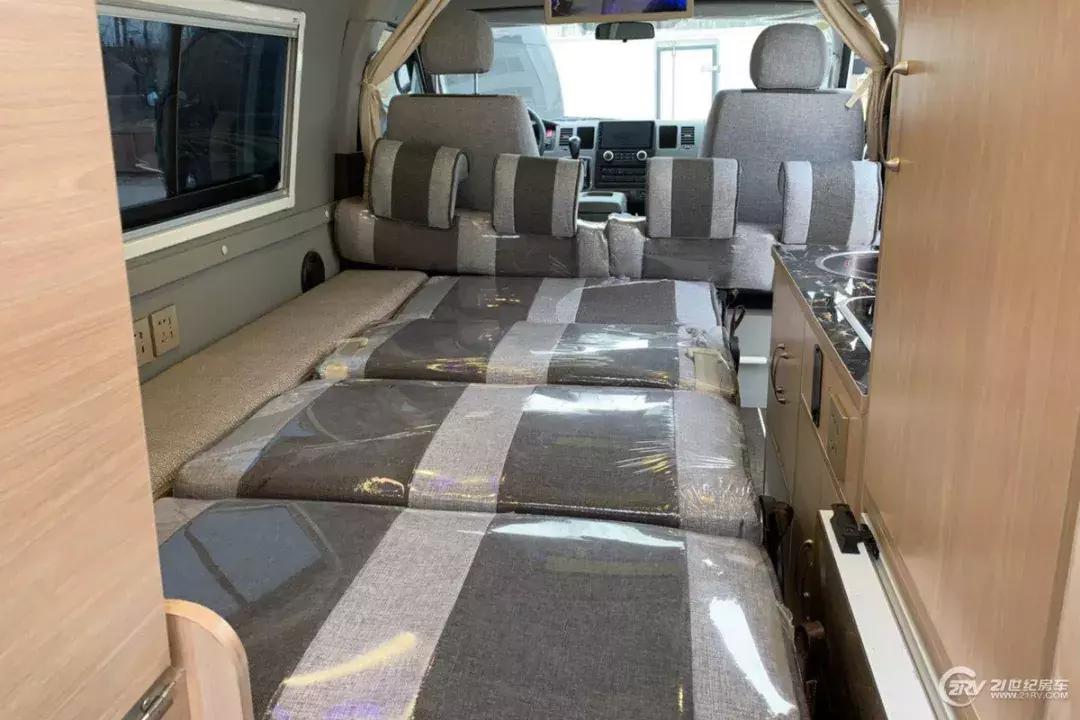 高度2.8米以下4座房车最新款,福田4座房车价格