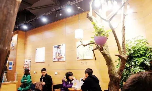 现在奶茶品牌情况,今年奶茶市场怎么了