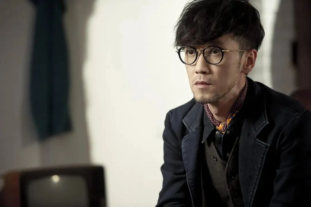 周传雄被谁淘汰,周传雄状况