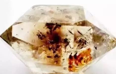 如何辨别水晶是真的还是假的,哪种水晶造假成本比真品还高