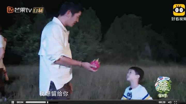 嗯哼霍思燕的教育方法特别好,霍思燕是如何培养嗯哼的高情商的