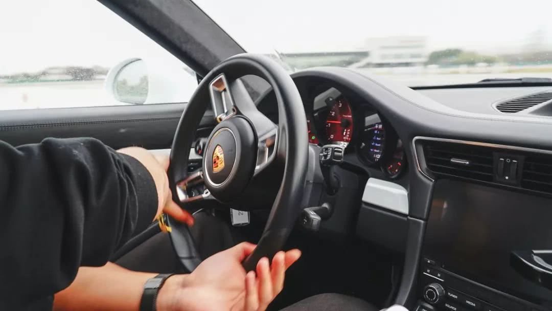 论保时捷车主作何感想,保时捷车主经验之谈