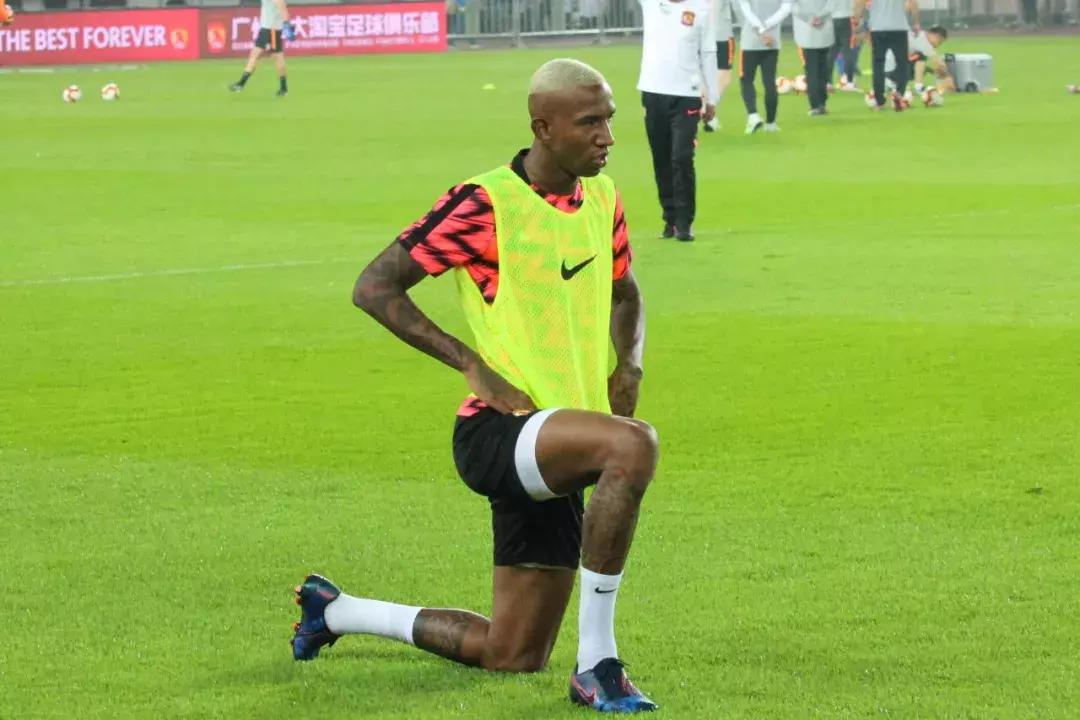 塔利斯卡对恒大比赛视频,恒大鲁能塔利斯卡