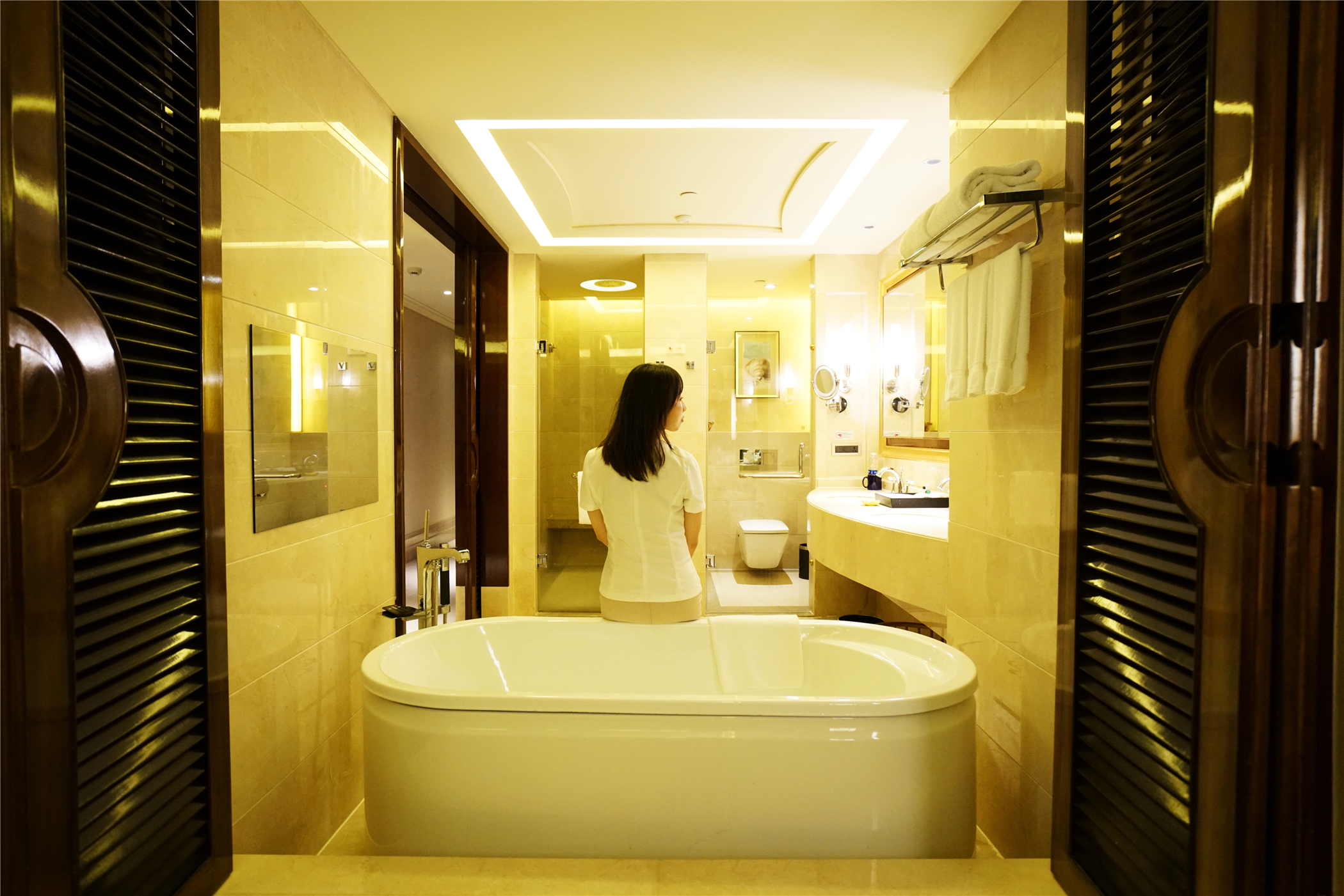 三亚慢享生活攻略,三亚旅游唐拉雅秀