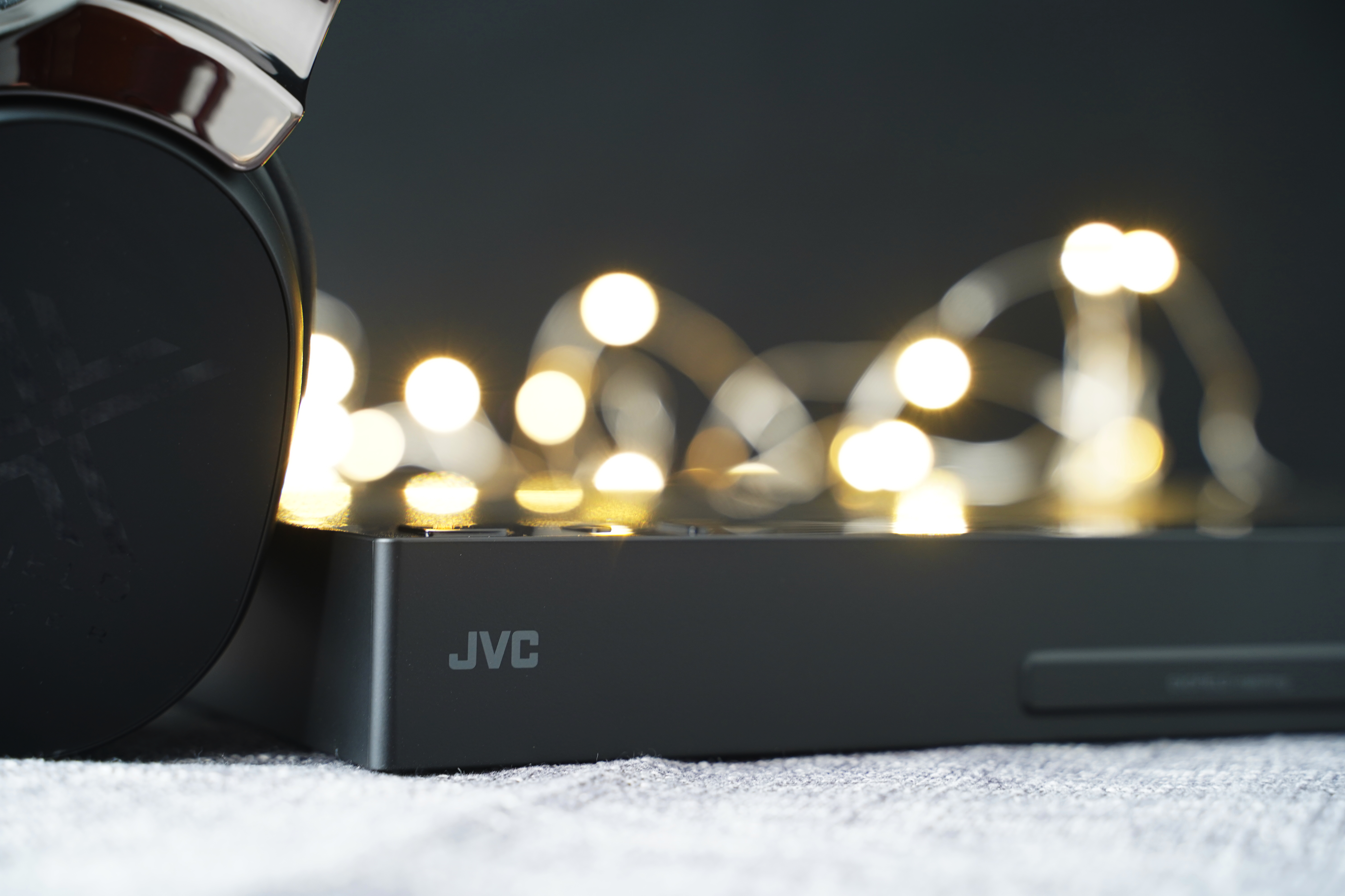 IMAX影院不过如此！谈JVCEXT1个人全景声耳机系统如何革耳机的命