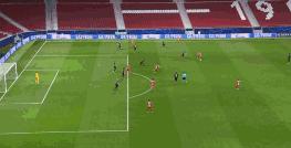 欧冠金童之夜:曼城00后双星闪耀,C罗接班人主导逆转