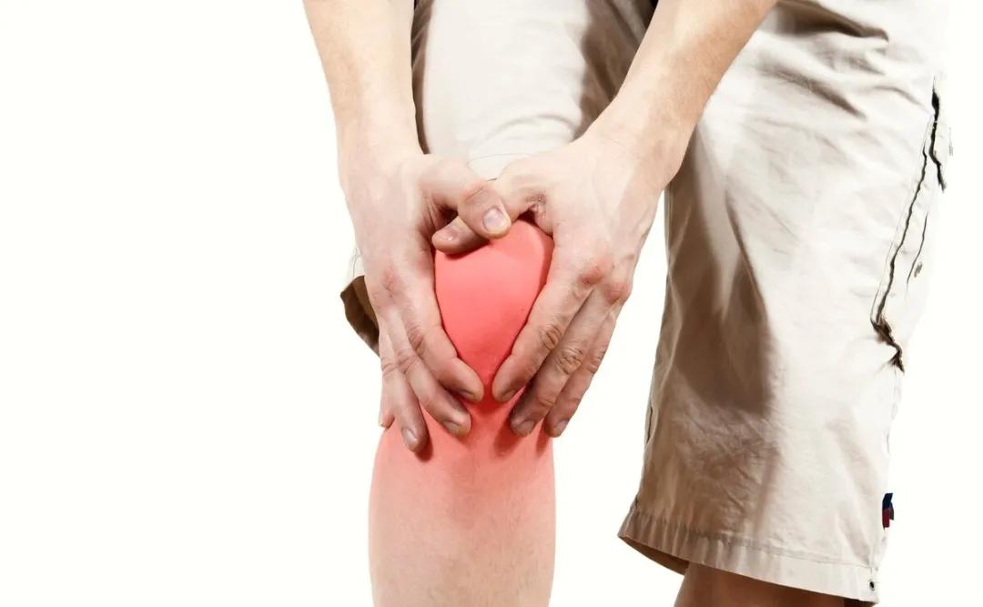 十年痛风疼痛但没有结晶,十年的痛风能不能治好