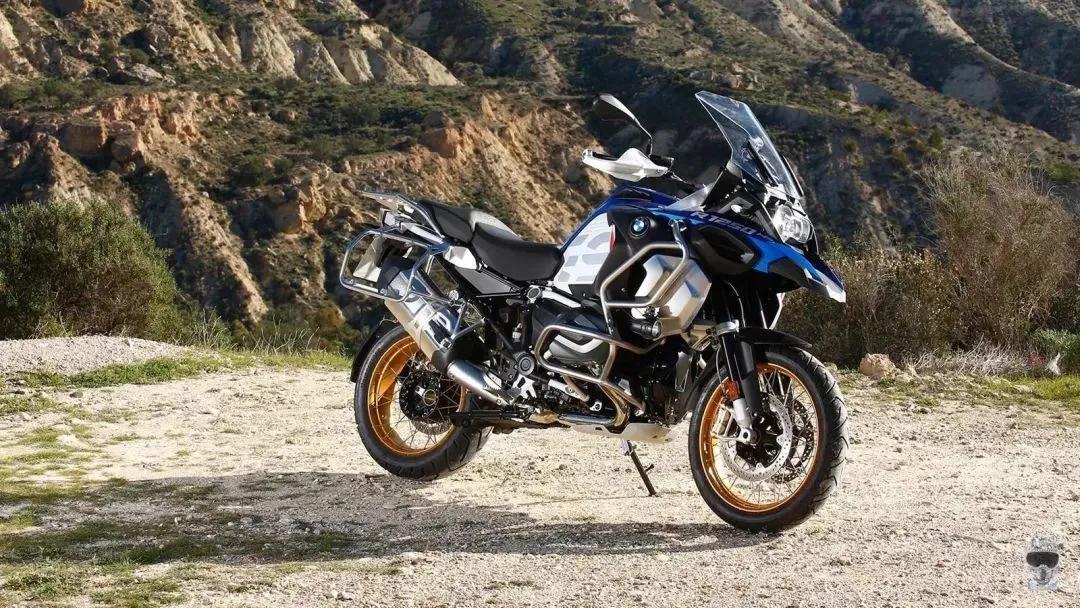 辐条轮毂摩托车,好的摩托车为什么轮毂还是辐条的