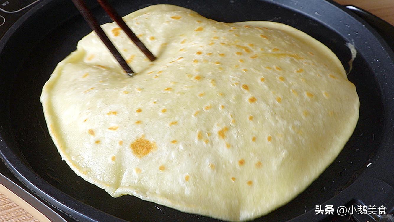 电饼铛鸡蛋灌饼鼓大泡有诀窍,鸡蛋灌饼正确做法全过程
