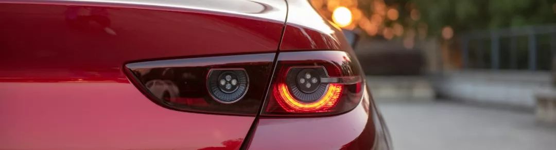 试驾马自达3昂克赛拉手动挡2020,马自达3昂克赛拉手动1.5试驾