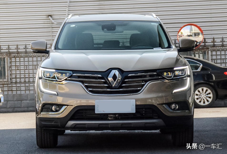 雷诺汽车suv科雷傲最新款爆改,海外版雷诺科雷傲最新款