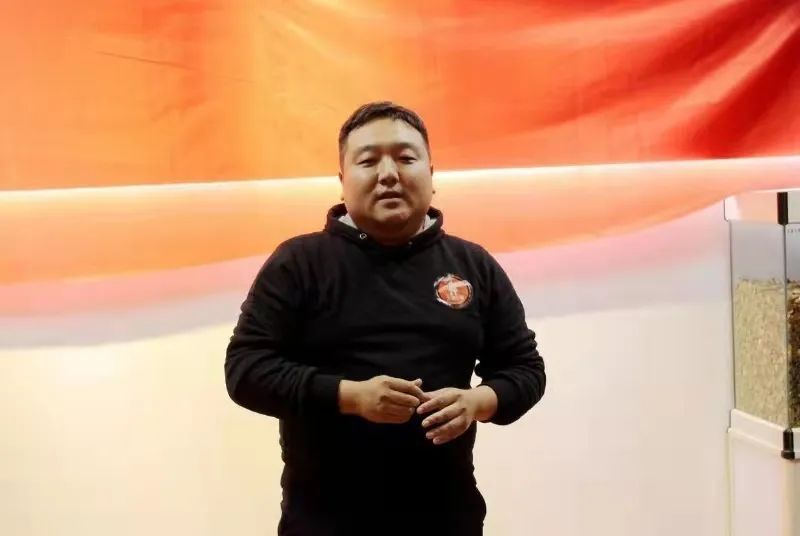 马丽亚对话｜万能小哥CEO周旭杰：和优秀的人一起才能踩准风口